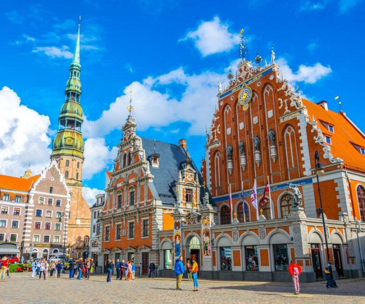 Định cư tại Latvia