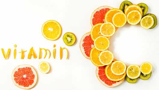 Dùng vitamin C kết hợp với collagen giúp da đẹp hơn