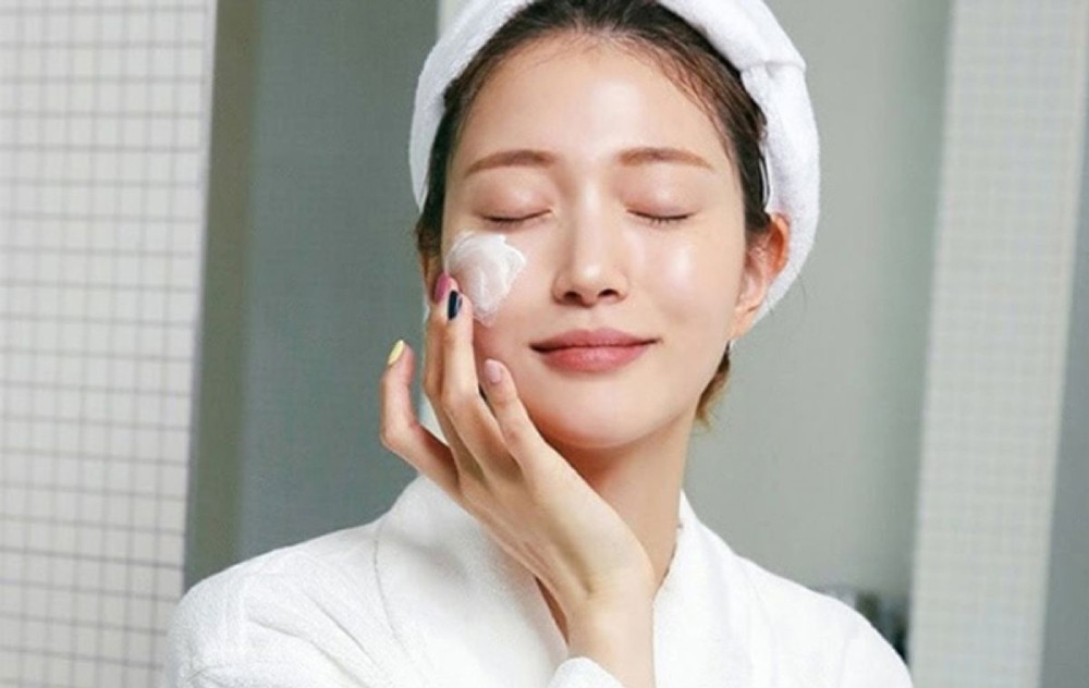 Dưỡng ẩm cho da mụn cực kỳ quan trọng