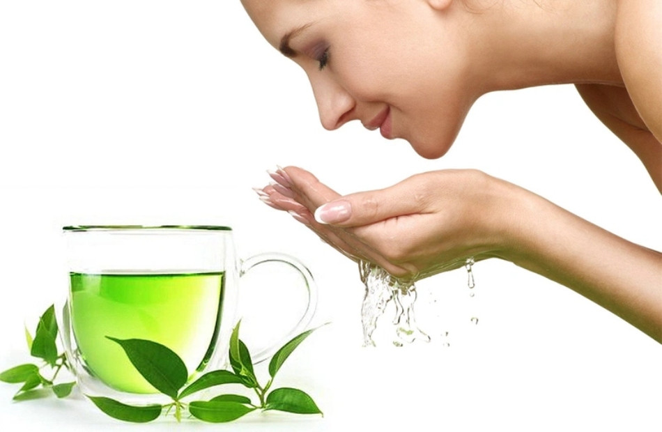 Dưỡng da bằng lá trà xanh