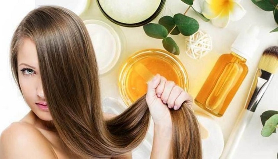 Dưỡng tóc bóng mượt bằng vitamin E
