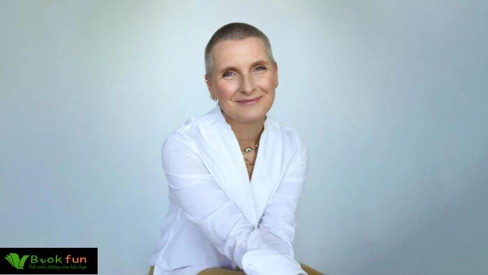 Elizabeth Gilbert - Diễn giả truyền cảm hứng nổi tiếng