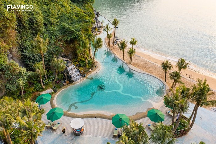 Flamingo Cát Bà Beach Resort