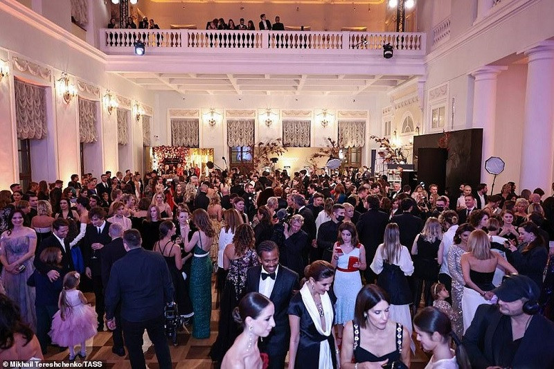 Gala Dinner Khiêu Vũ