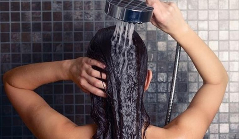 Gội Đầu Vào Buổi Chiều Tối Rất Tốt