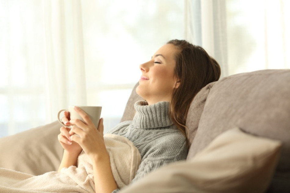Hạn chế việc tiếp xúc với ánh sáng điện tử