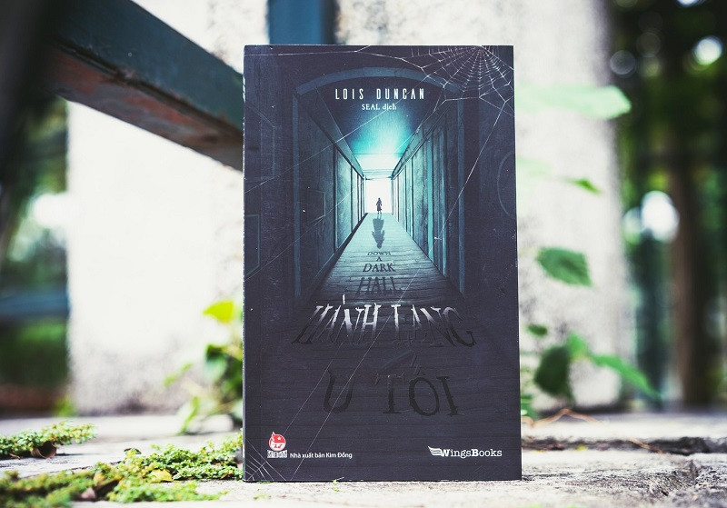 Hành lang u tối - Lois Duncan