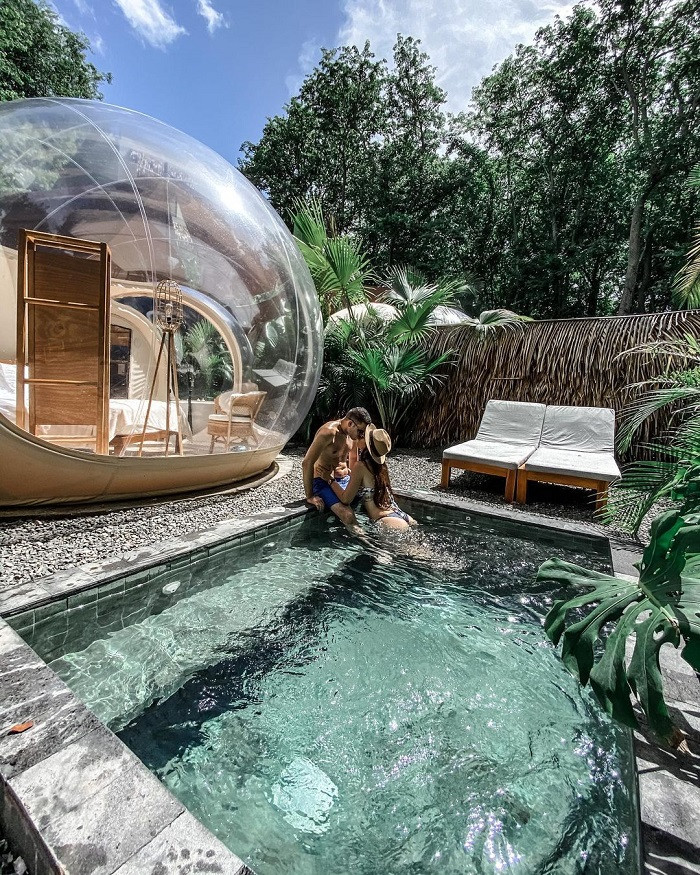 Hồ bơi riêng tư tại Satori Bubbles Hotel
