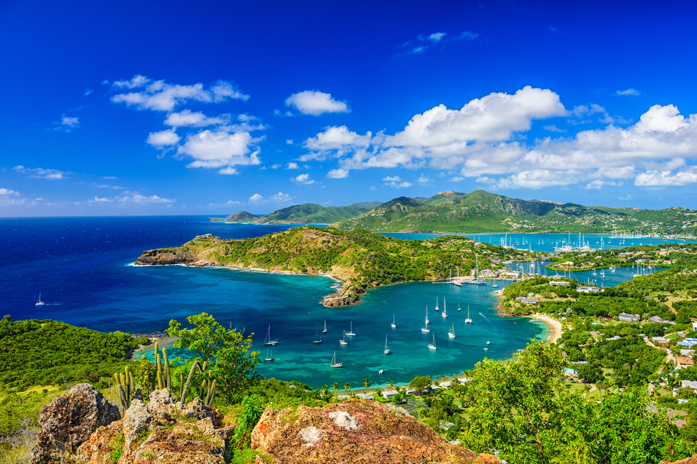 Hộ chiếu Antigua &amp; Barbuda