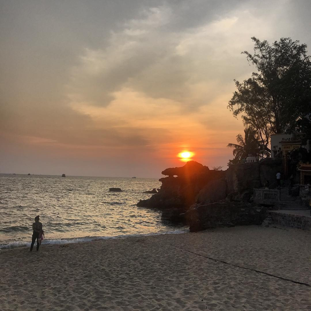 Hoàng hôn tại Dinh Cậu