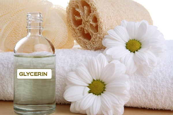 Glycerin là gì? Những điều cần biết về công dụng của glycerin cho da