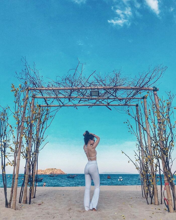 Hoạt động vui chơi tại bãi biển