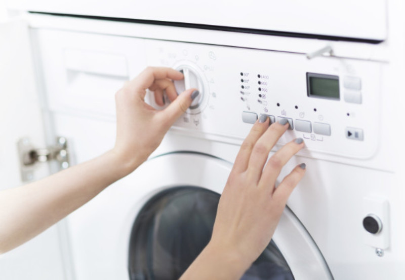 Hướng dẫn giặt máy áo giữ nhiệt