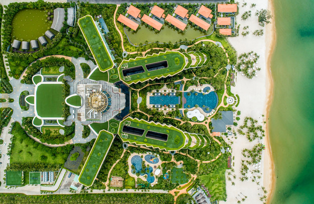 InterContinental Phú Quốc nằm bên cạnh bãi Trường