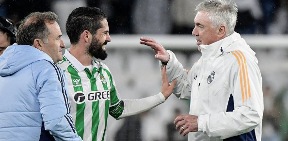 Betis 2-1 Real: Antony năng nổ, Isco gieo sầu cho Ancelotti