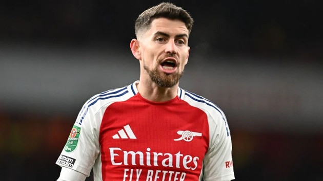 NÓNG! Nhà vô địch EURO chia tay Arsenal