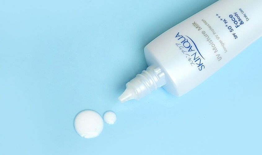 Kem Chống Nắng Sunplay Skin Aqua