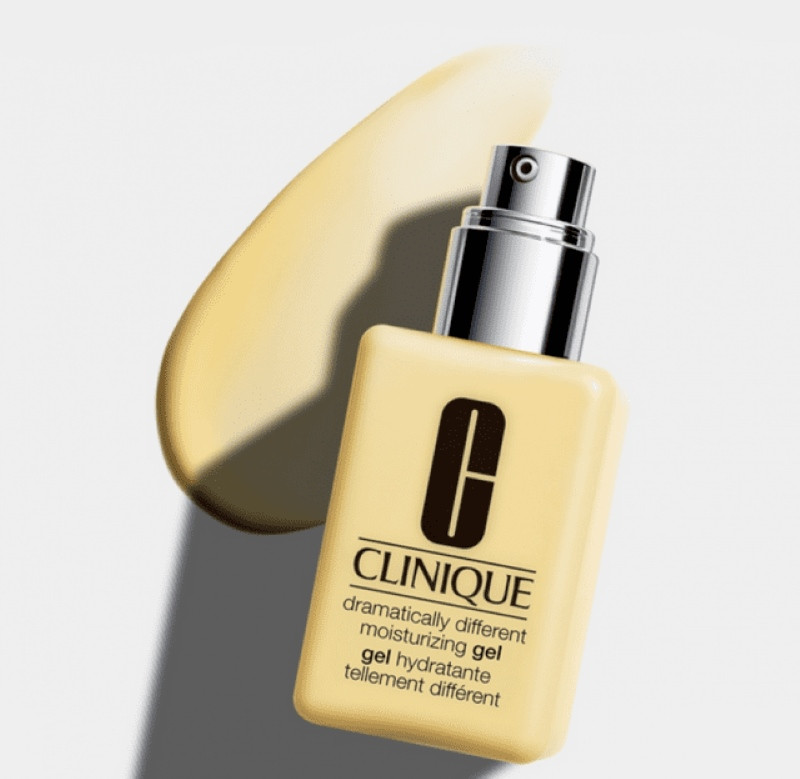 Kem dưỡng ẩm Clinique Moisture Surge