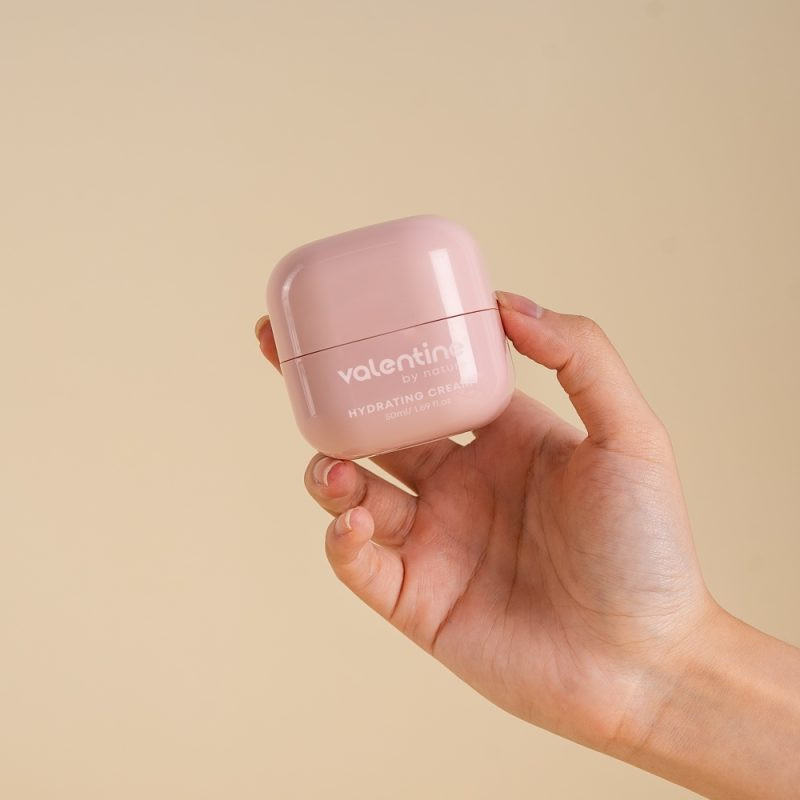 Kem dưỡng cấp ẩm Valentine Hydrating Cream giúp cấp ẩm vượt trội
