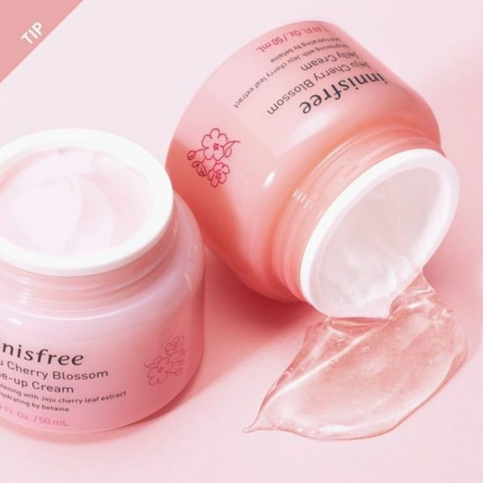Kem dưỡng Innisfree Jeju Cherry Blossom Jelly Cream cho mẹ bầu từ Hàn Quốc