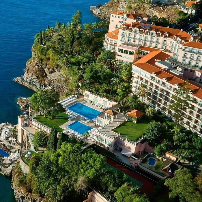 Đến Bồ Đào Nha khám phá khách sạn Belmond Reid Palace sang chảnh bên bờ Đại Tây Dương