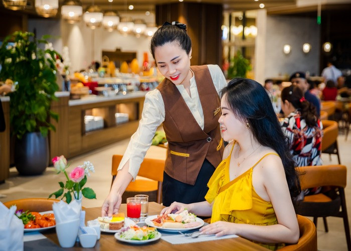 Khách Sạn Mường Thanh Grand Phương Đông