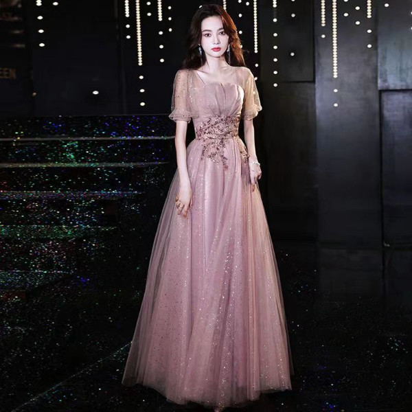 7+ Mẫu váy hồng Pastel dự tiệc nhẹ nhàng, sang trọng hot trend 2024