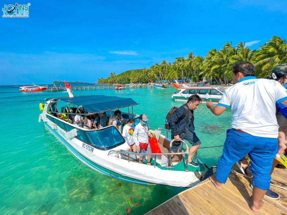 4 lý do để book Tour Luxury-lặn ngắm san hô Phú Quốc