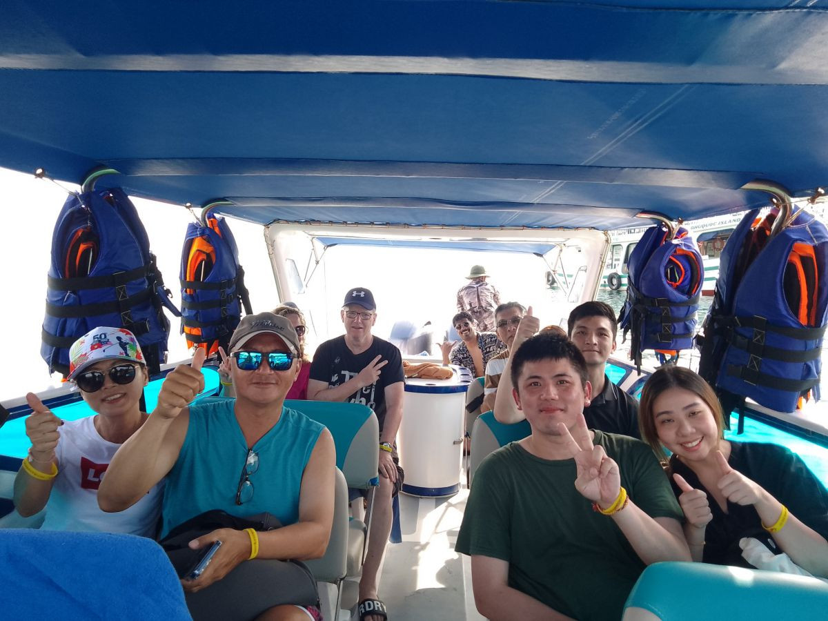Khám phá Phú Quốc cùng John
