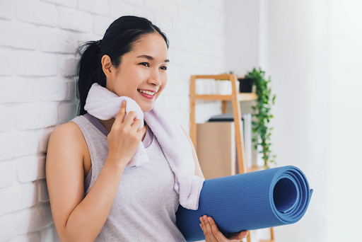 Khăn lau mồ hôi sau khi tập yoga