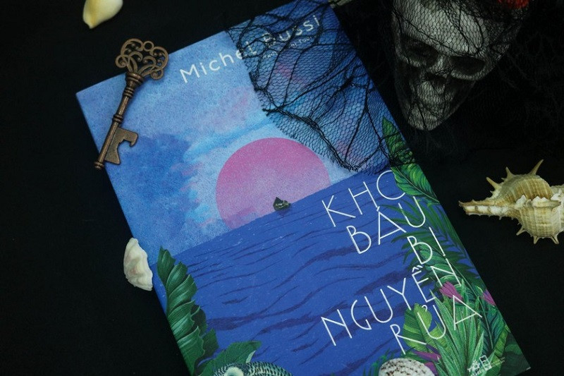 Kho báu bị nguyền rủa | Michel Bussi
