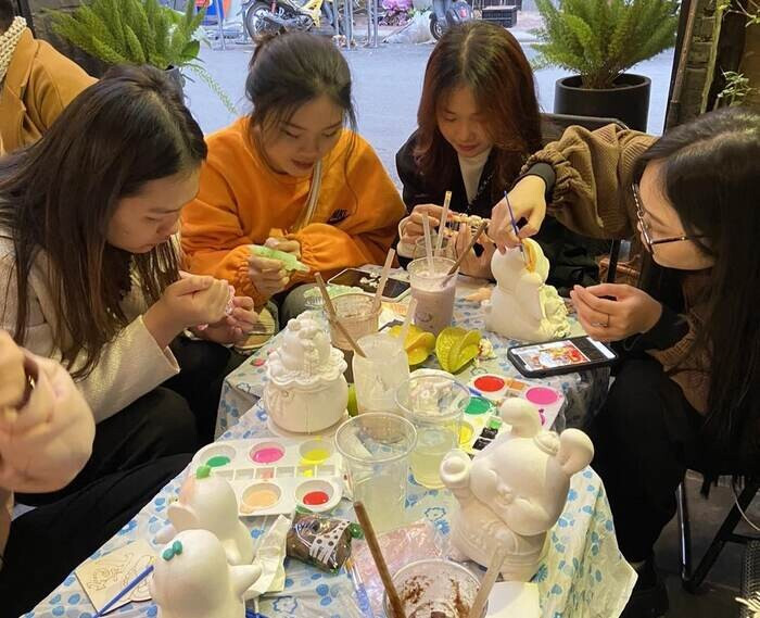 Khởi nghiệp thành công với mô hình quán cà phê tô tượng