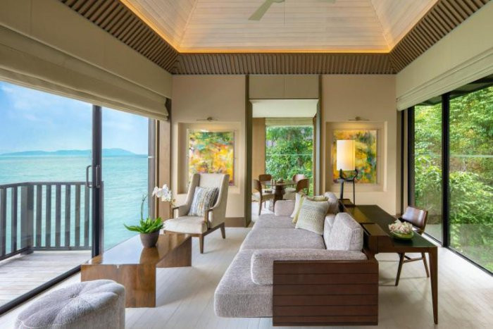 Không gian bên trong Beach Villa