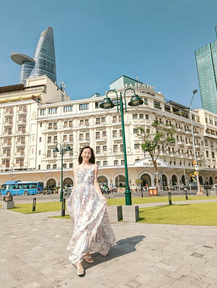 Không gian sống sang trọng và cao cấp tại Adora Art Hotel Sài Gòn