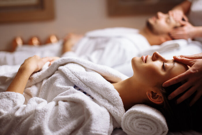 Khu vực spa của khách sạn Maximilan Đà Nẵng với phong cách thư giãn