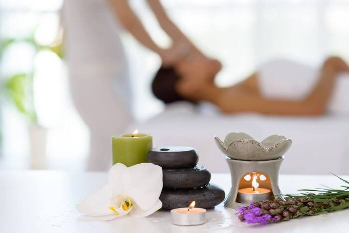 Khu vực spa thư giãn tại khu nghỉ dưỡng suối khoáng nóng Alba Thanh Tân