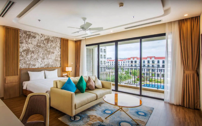 Khung cảnh bên trong Vinholidays