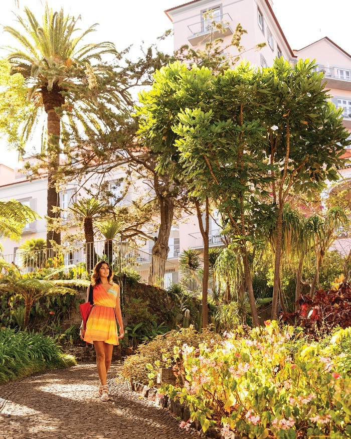 Khung cảnh huyền bí từ Belmond Reid Palace