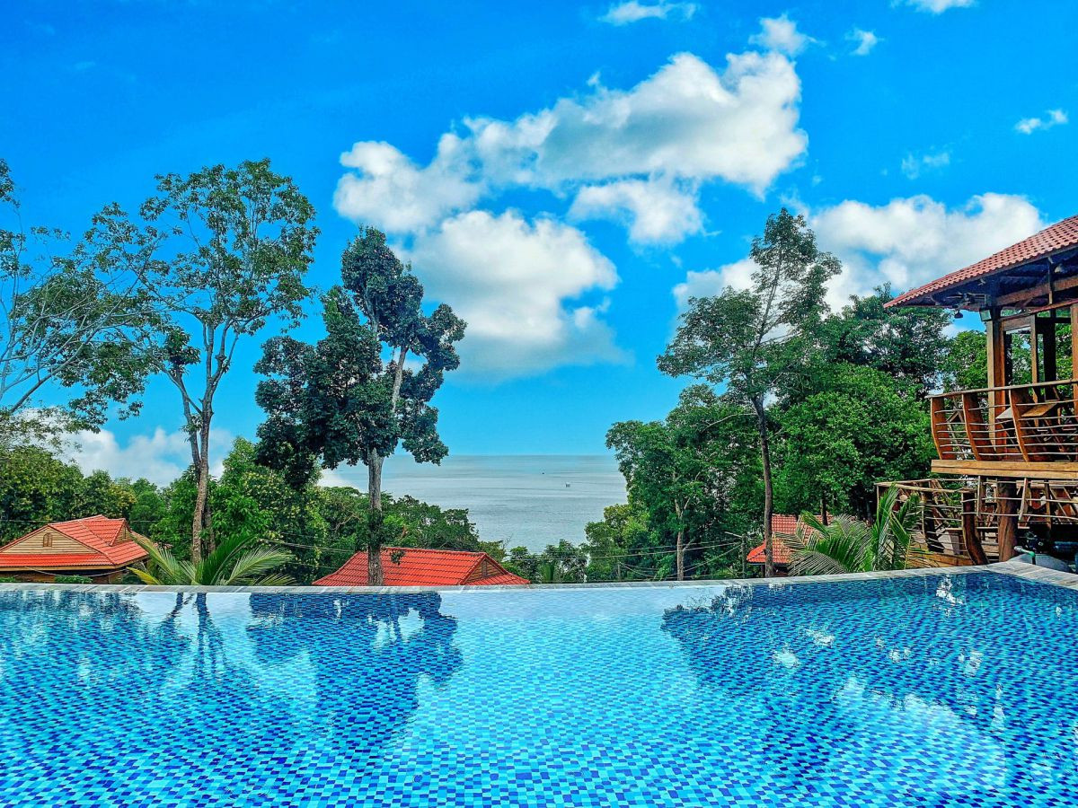 Khung cảnh thiên nhiên thơ mộng tại Jade Mountain Phú Quốc