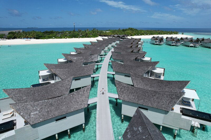 Review kỳ nghỉ Maldives ở resort Movenpick Kuredhivaru 5 sao siêu mới