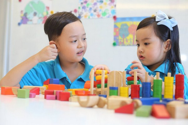 Khuyến khích trẻ tư duy linh hoạt