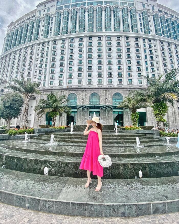 Kiến trúc ấn tượng của FLC Hạ Long Bay Luxury Resort tại trung tâm thành phố Hạ Long