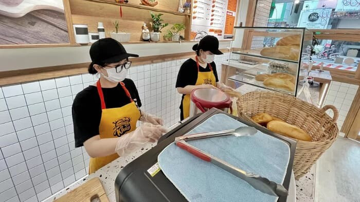 kinh-nghiem-mo-tiem-banh-mi