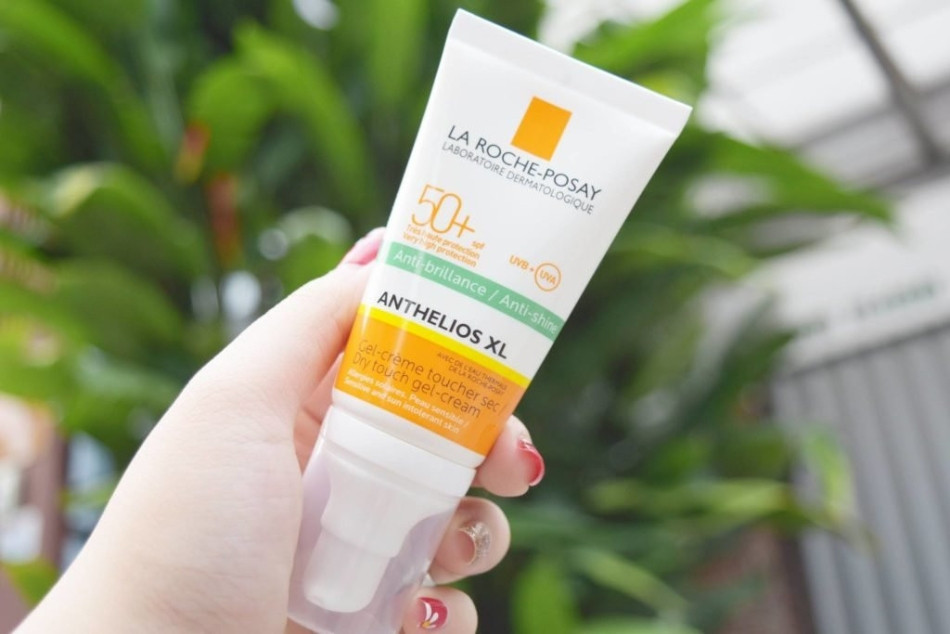 La Roche-Posay Anthelios Anti-Shine