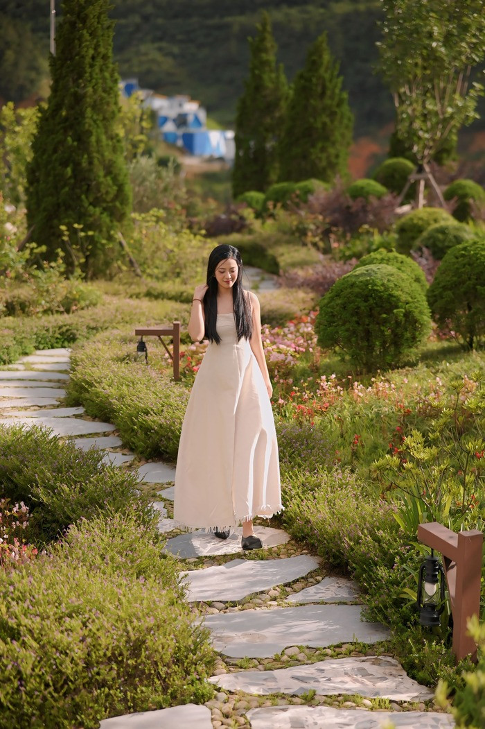 Lady Hill Sapa Resort