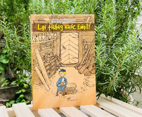 Lại Thằng Nhóc Emil