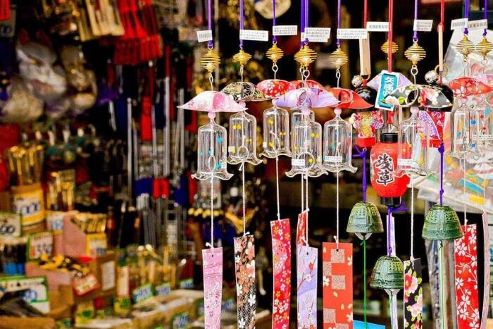 Lựa chọn địa điểm mở cửa hàng lưu niệm