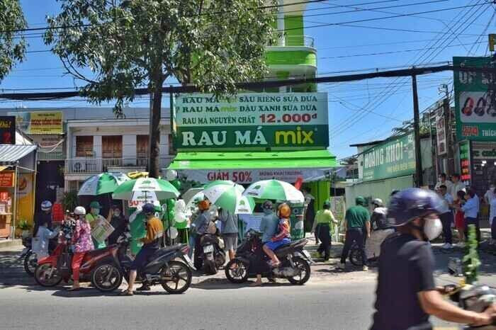 Lựa chọn mặt bằng kinh doanh nhượng quyền Rau Má Mix