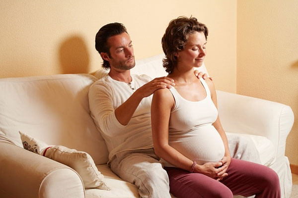 Những bài massage cho mẹ bầu cực kỳ hiệu quả