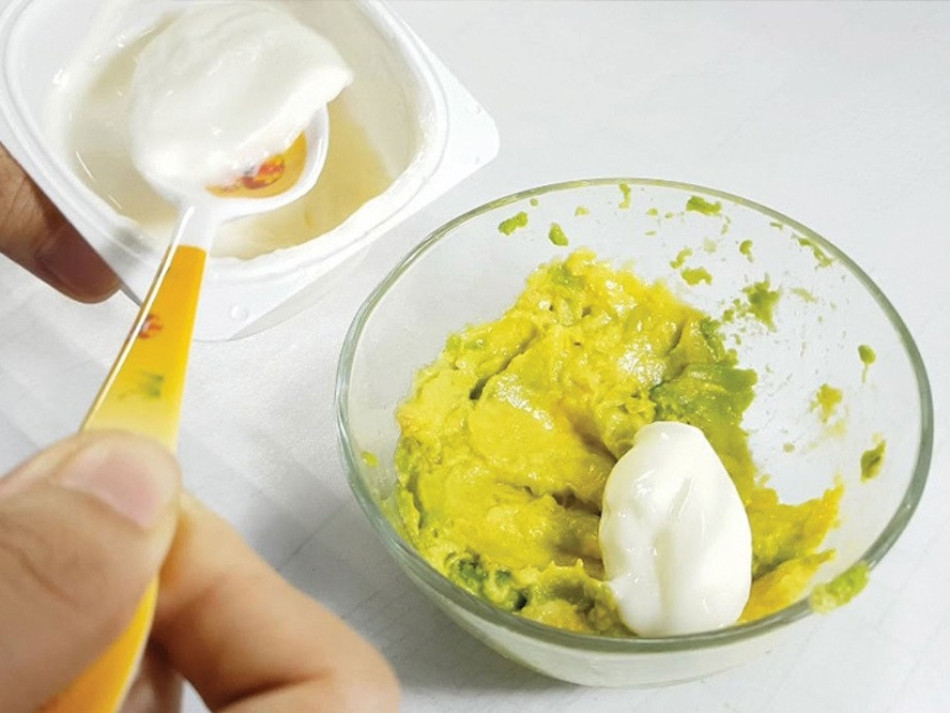 Mặt nạ dưỡng ẩm từ sữa chua và bơ
